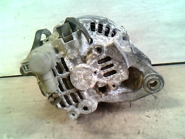 bontott MAZDA 323 Generátor