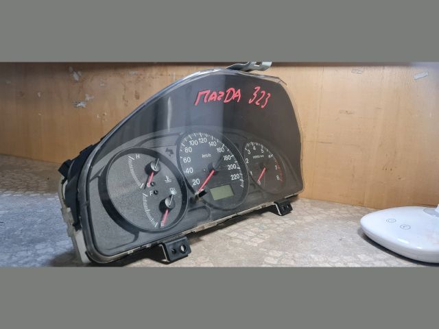 bontott MAZDA 323 Kilométeróra