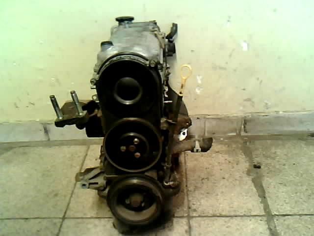 bontott MAZDA 323 Motor (Fűzött blokk hengerfejjel)