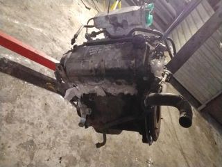 bontott MAZDA 323 Motor (Fűzött blokk hengerfejjel)