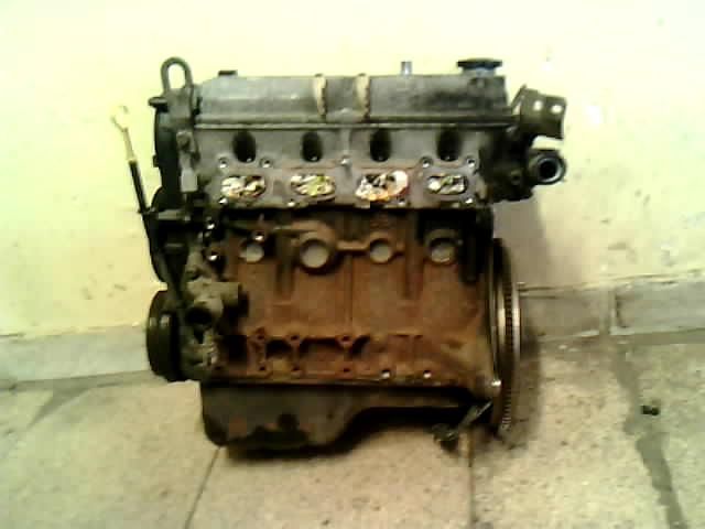 bontott MAZDA 323 Motor (Fűzött blokk hengerfejjel)