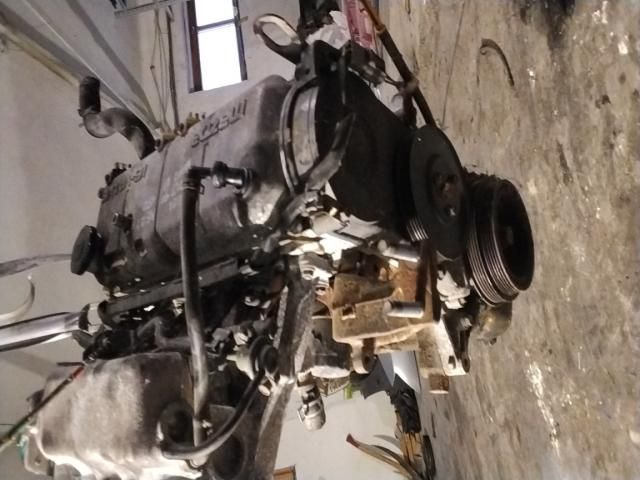 bontott MAZDA 323 Motor (Fűzött blokk hengerfejjel)