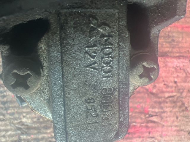 bontott MAZDA 323 Önindító