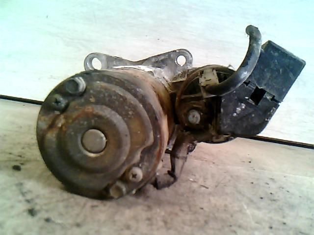 bontott MAZDA 323 Önindító