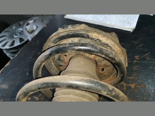 bontott MAZDA 323 Bal első Gólyaláb (Lengécsillapító, Rugó)