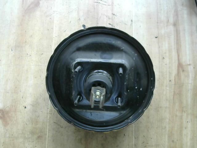 bontott MAZDA 323 Fékrásegítő