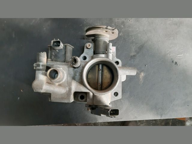 bontott MAZDA 323 Fojtószelep (Mechanikus)