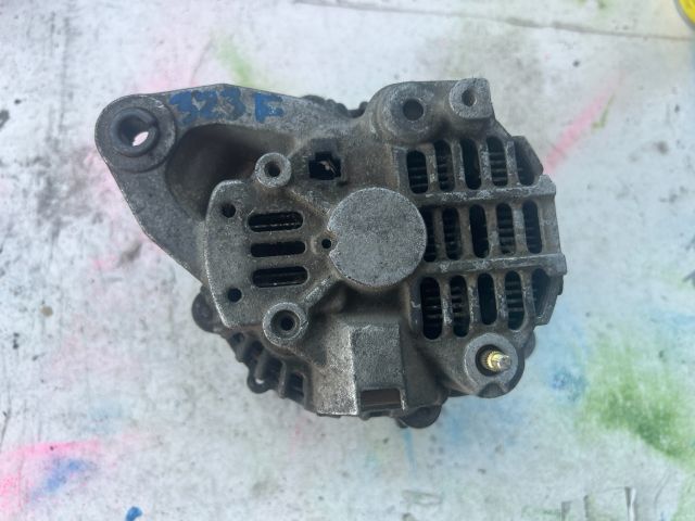 bontott MAZDA 323 Generátor