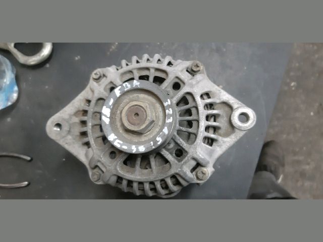 bontott MAZDA 323 Generátor