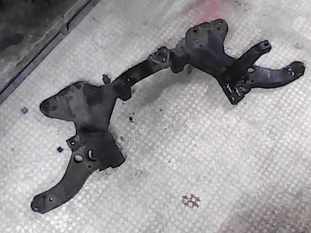 bontott MAZDA 323 Hátsó Futómű (Részeivel)