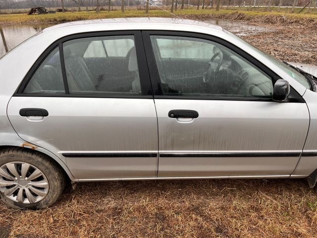 bontott MAZDA 323 Homlokfal (Üres lemez)