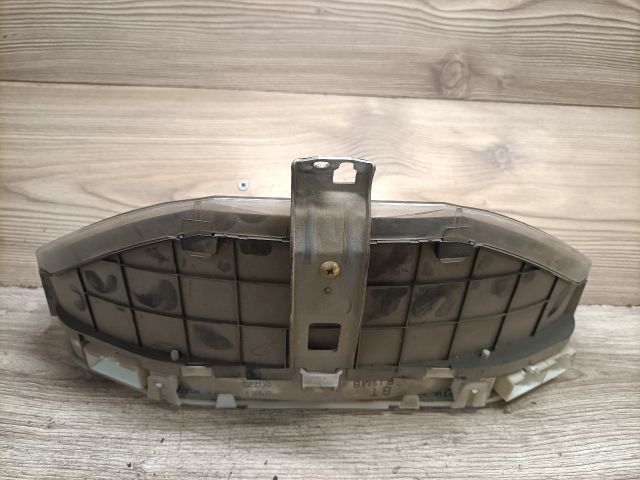 bontott MAZDA 323 Kilométeróra