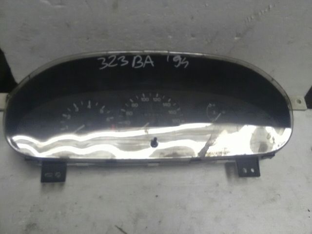 bontott MAZDA 323 Kilométeróra