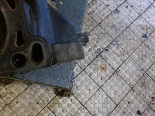 bontott MAZDA 323 Motorblokk (Fűzött)