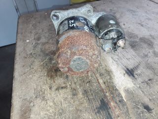 bontott MAZDA 323 Önindító