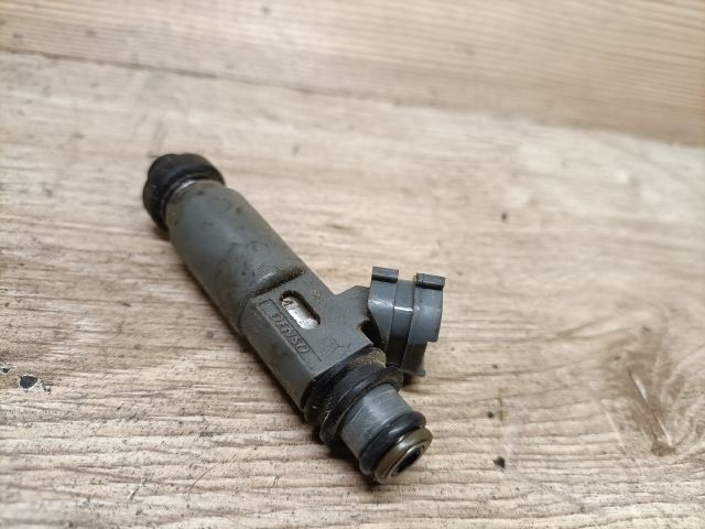 bontott MAZDA 323 Porlasztó (1 db)