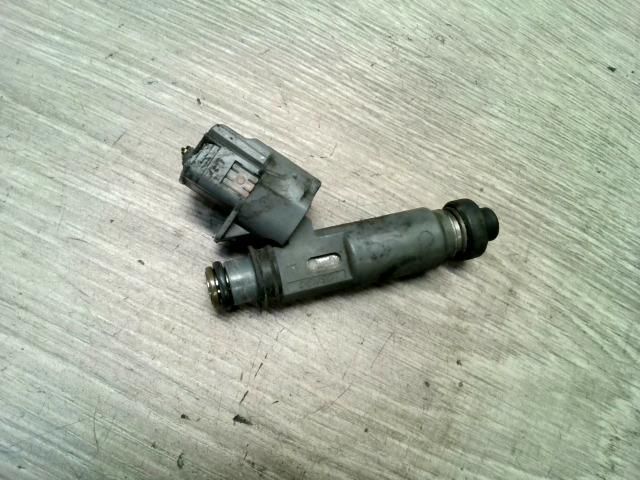 bontott MAZDA 323 Porlasztó (1 db)