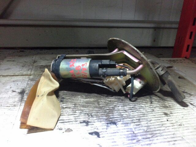 bontott MAZDA 323 Üzemanyag Szivattyú