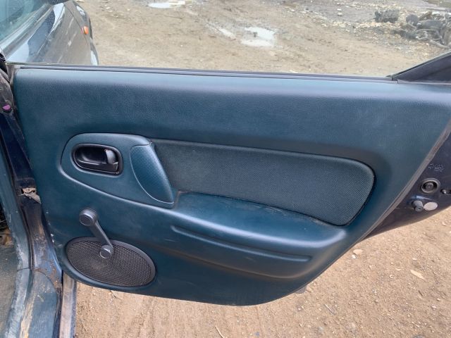 bontott MAZDA 323 Üzemanyag Szivattyú