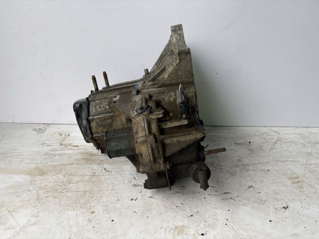 bontott MAZDA 323 Váltó (Mechanikus)