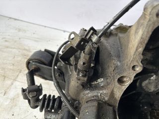 bontott MAZDA 323 Váltó (Mechanikus)
