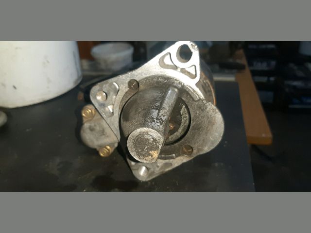 bontott MAZDA 323 Önindító