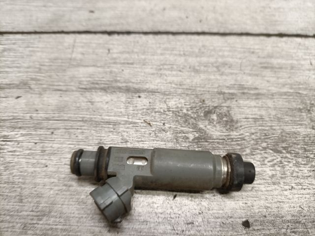 bontott MAZDA 323 Porlasztó (1 db)