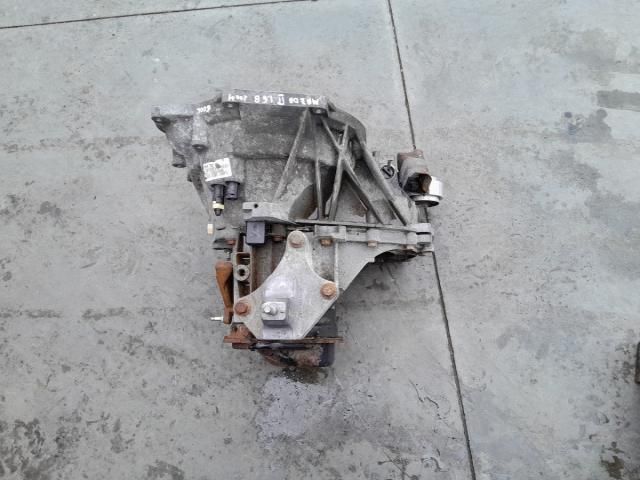 bontott MAZDA 323 Váltó (Mechanikus)