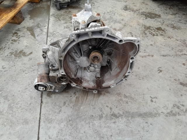 bontott MAZDA 323 Váltó (Mechanikus)