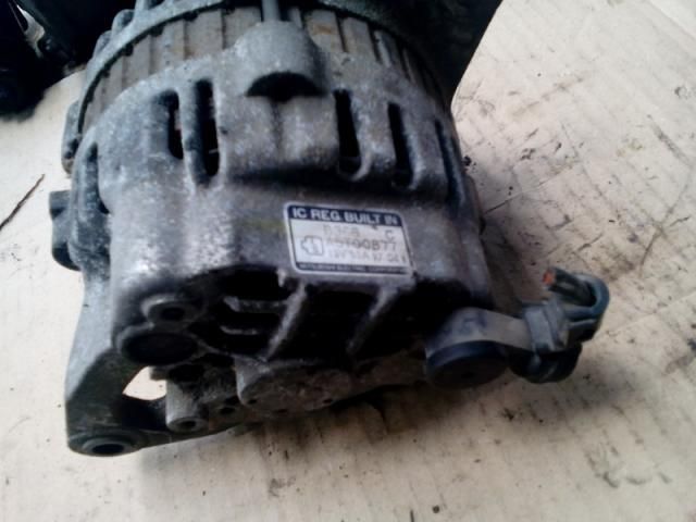 bontott MAZDA 323 Generátor