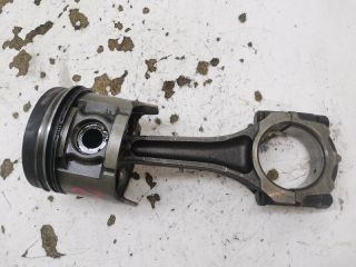 bontott MAZDA 323 Dugattyú és Hajtókar