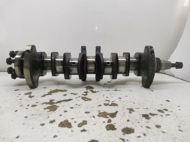 bontott MAZDA 323 Főtengely (Magában)