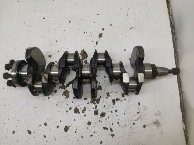 bontott MAZDA 323 Főtengely (Magában)