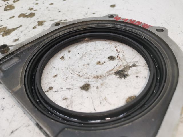 bontott MAZDA 323 Hátsó Főtengely Szimmeringház