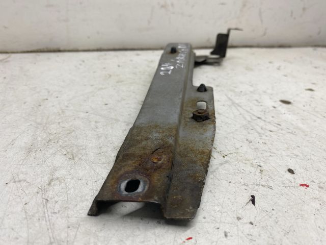 bontott MAZDA 323 Homlokfal (Üres lemez)