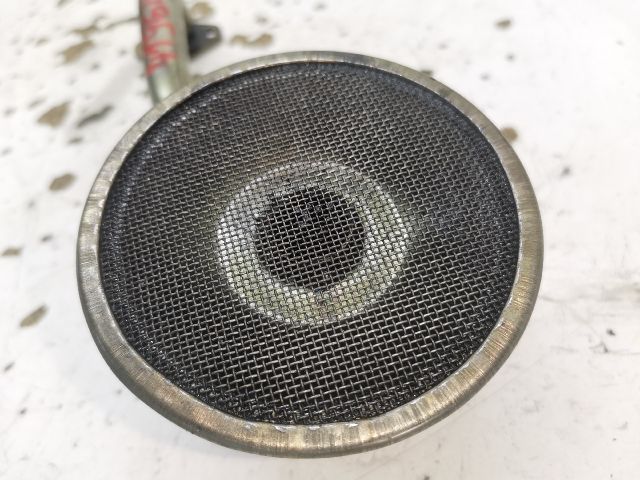 bontott MAZDA 323 Olajszivattyú Szűrőkosár