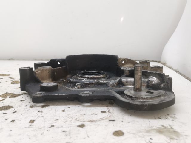 bontott MAZDA 323 Olajszivattyú