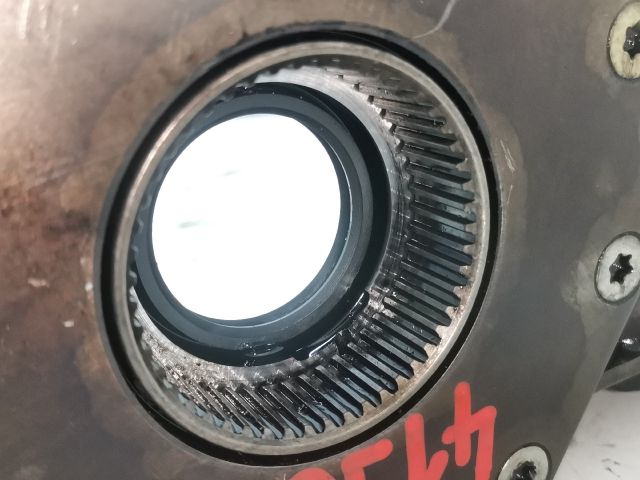 bontott MAZDA 323 Olajszivattyú