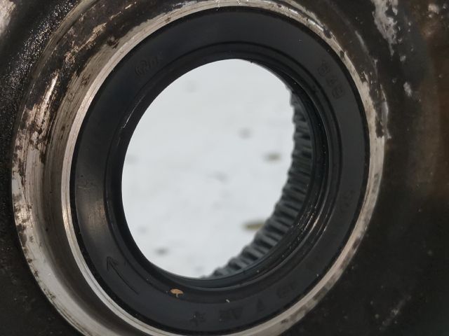 bontott MAZDA 323 Olajszivattyú