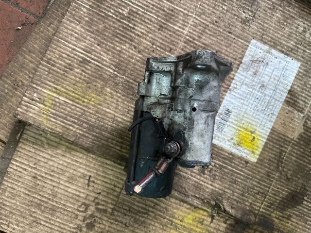 bontott MAZDA 323 Önindító