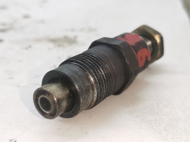 bontott MAZDA 323 Porlasztó (1 db)