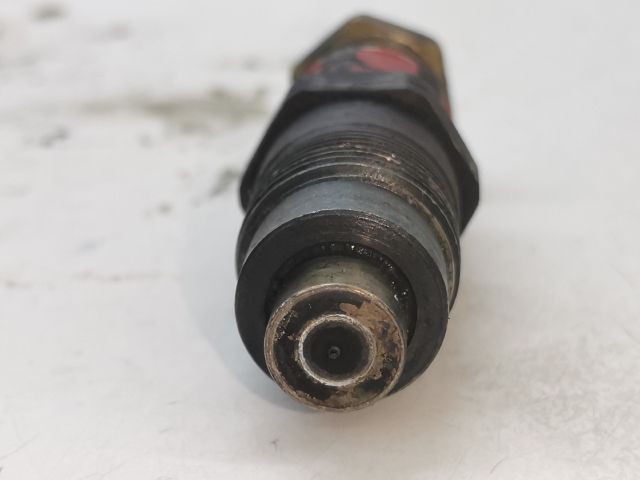 bontott MAZDA 323 Porlasztó (1 db)