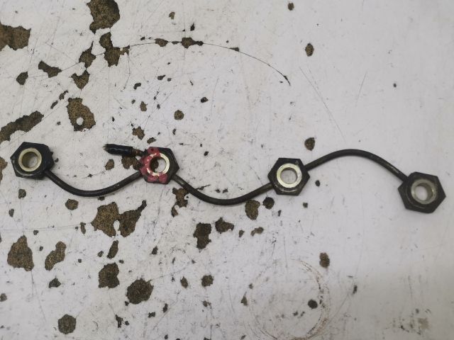 bontott MAZDA 323 Résolajcső