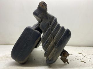 bontott MAZDA 323 Rezonátor