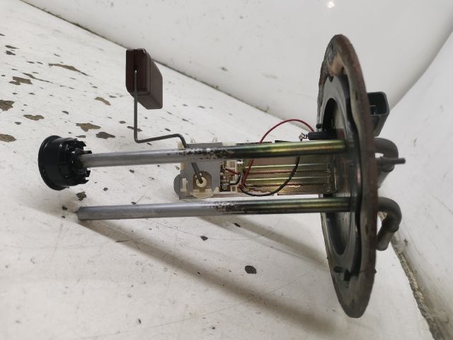 bontott MAZDA 323 Üzemanyagszint Jeladó