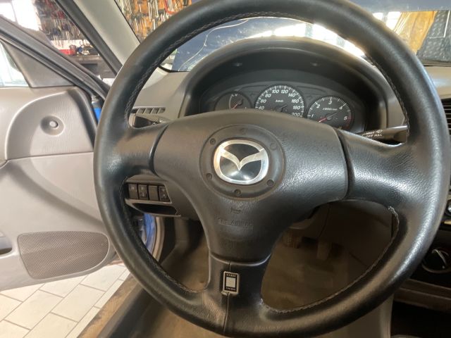 bontott MAZDA 323 Bal első Kerékagy