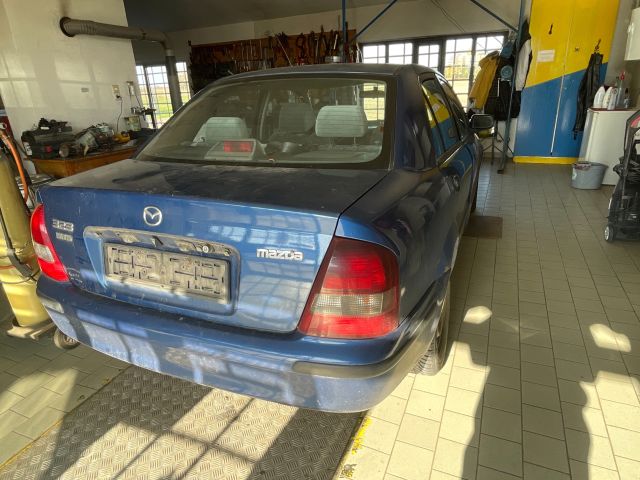 bontott MAZDA 323 Biztosítéktábla Motortér