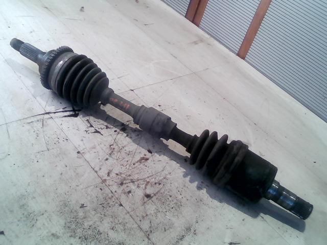 bontott MAZDA 323 Bal Féltengely