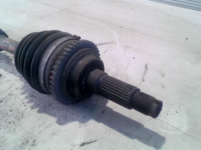 bontott MAZDA 323 Bal Féltengely