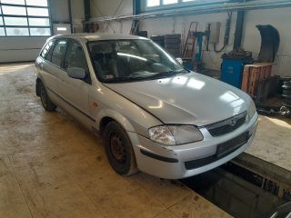 bontott MAZDA 323 Biztosítéktábla Motortér